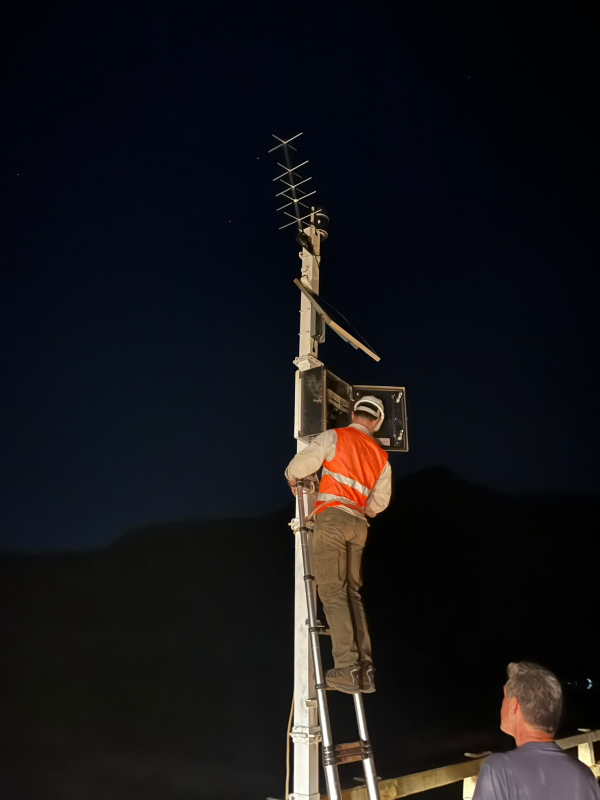Mantenimiento y colocado de nueva estaci�n hidropluviom�trica en la Cuenca alta del R�o Pilcomayo